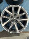 12. Felgi Aluminiowe Hyundai R 17 5x114,3 otwór 67 Bardzo Ładne