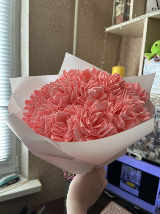 Букет геогрин. Букет цветов из ленты.