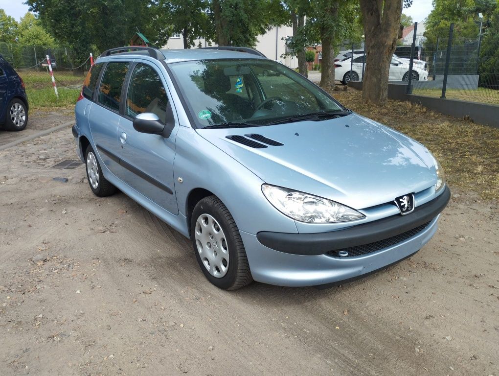 Peugeot 206SW Kombi 1.4 benzyna klima z Niemiec