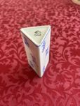 Paliteiro triangular em porcelana da ElectroCerâmica do Candal