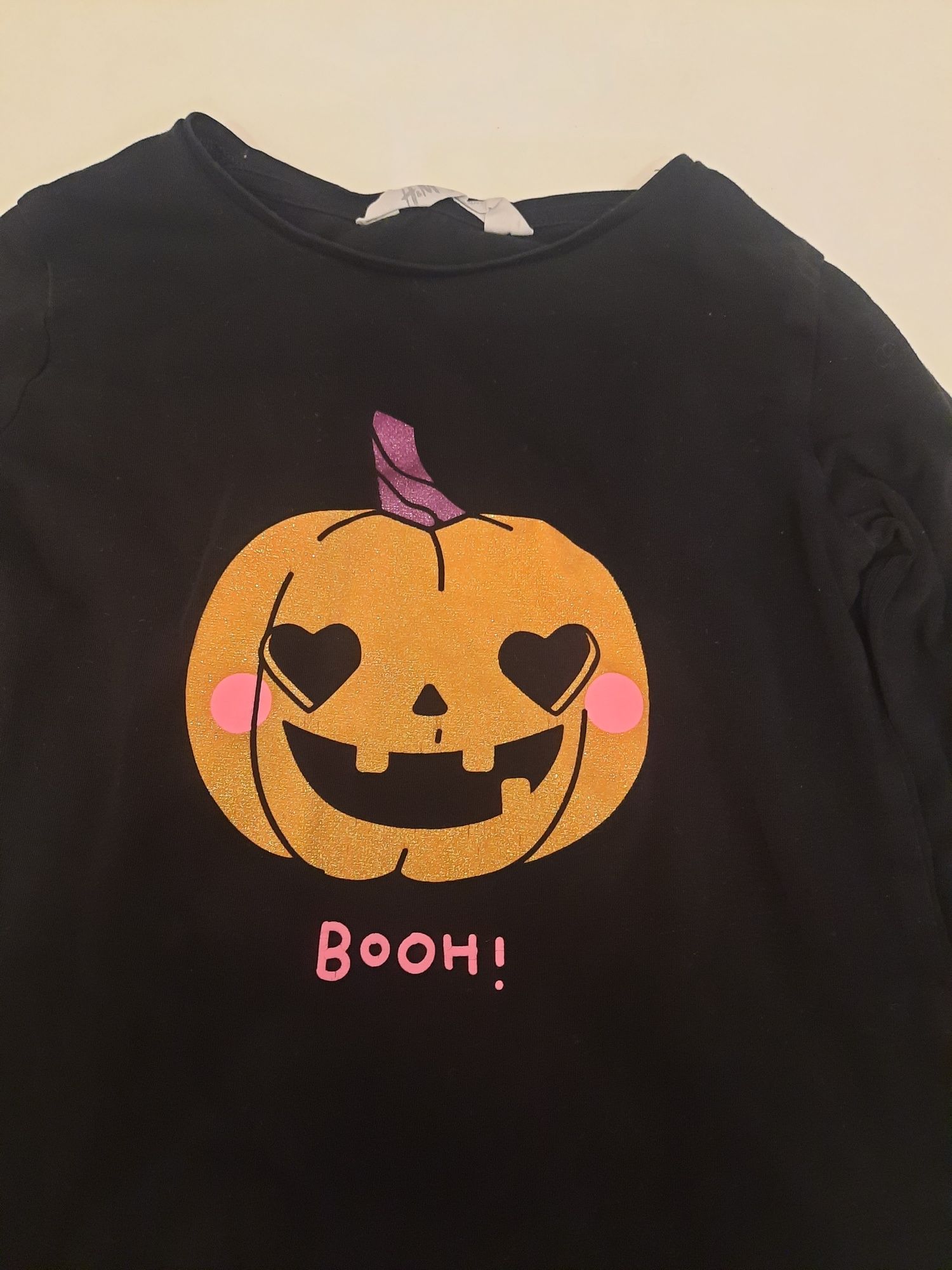 Bluzka czarna z dynią H&M na np. Halloween r. 104/110