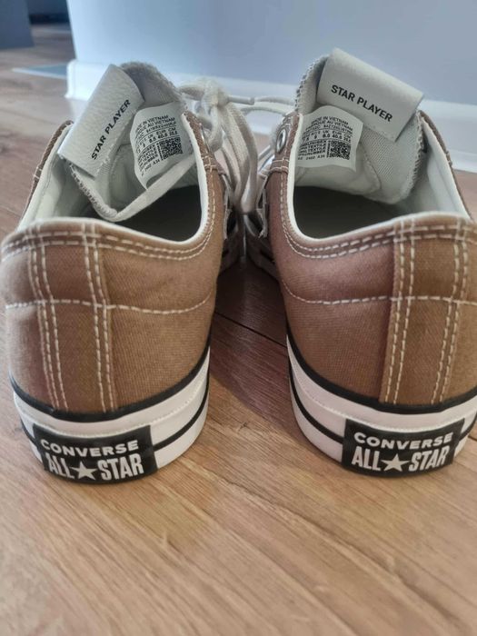 brązowo białe Conversy 40,5