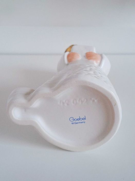 Figurka aniołek–świecznik Goebel