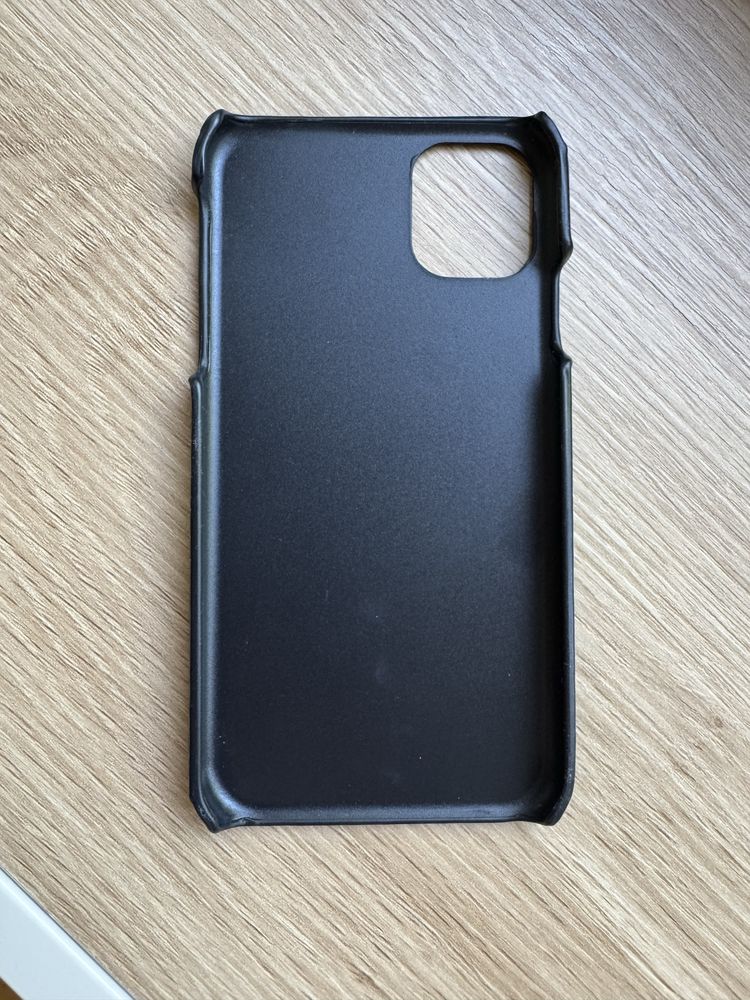 Czarny case etui iphone 11