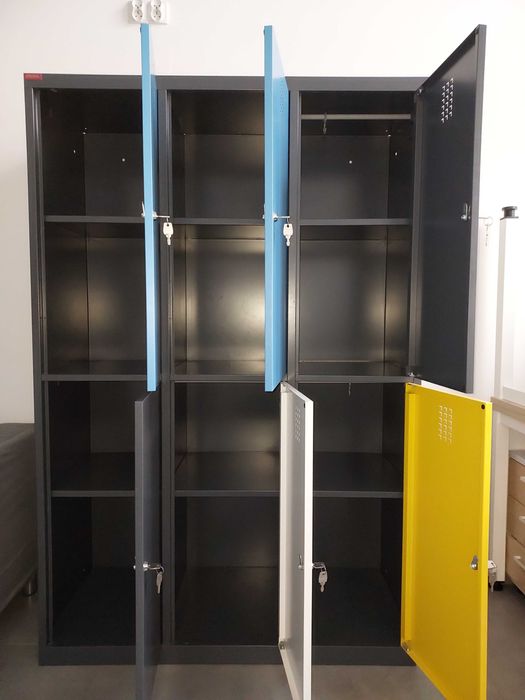 Szafy socjalne ubraniowe – 6-drzw, kolorowe, zadbane, metalowe