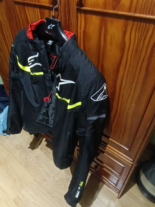 Vendo Honda PCX 125 com Topcase + Equipamento