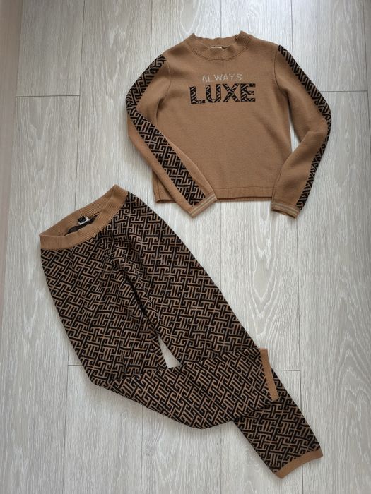 Костюм для дівчинки шкільний костюм форма Mayoral