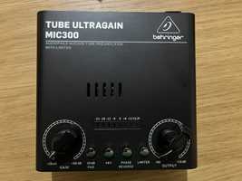 Pedal Behringer MIC300 Tube Ultragain - Como novo