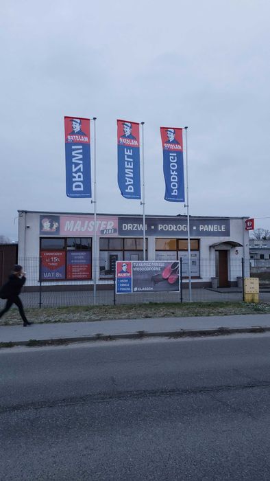 Nieruchomość usługowo - handlowa na sprzedaż lub wynajem