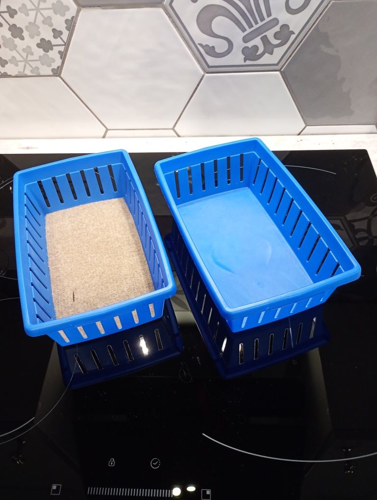 Pojemniki plastikowe
