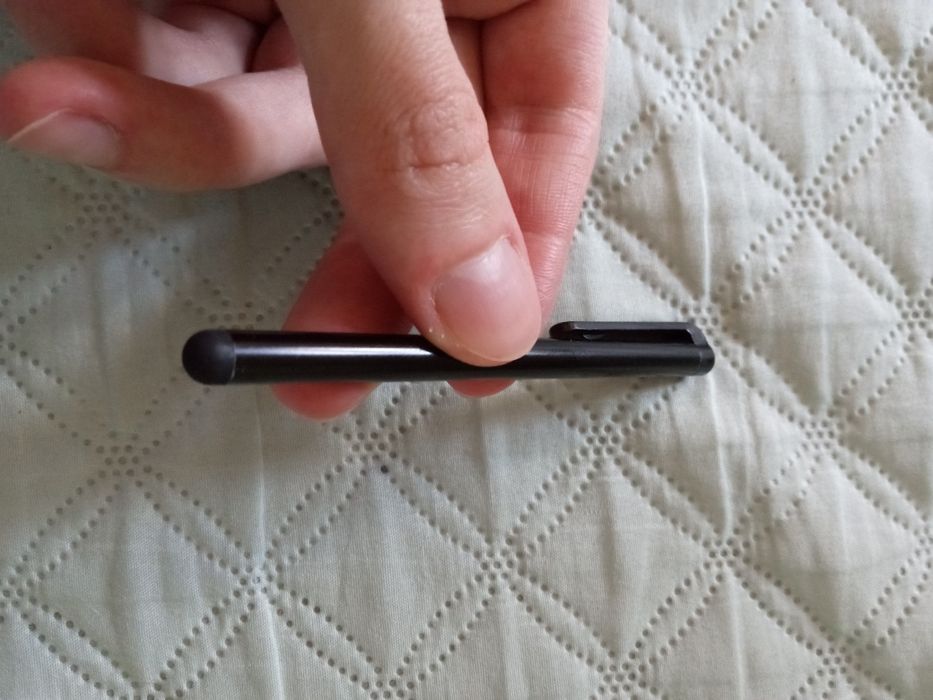 Стилус універсальний для екранів планшетів, смартфонів, тощо