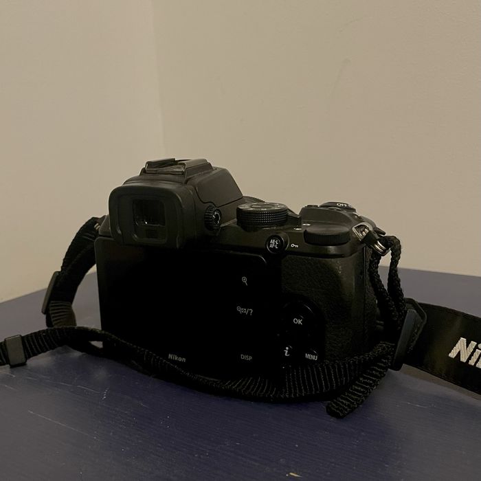 Nikon Z50 + Nikkor Z DX 16-50 mm f/3.5-6.3 VR — używany, stan BDB