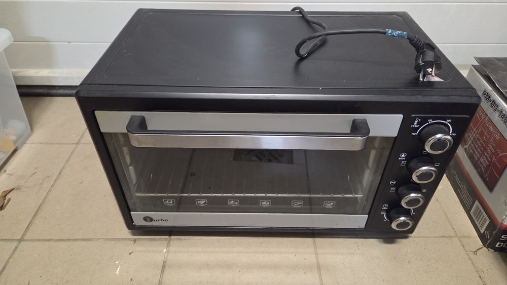 Piekarnik, opiekacz, wolnostojący