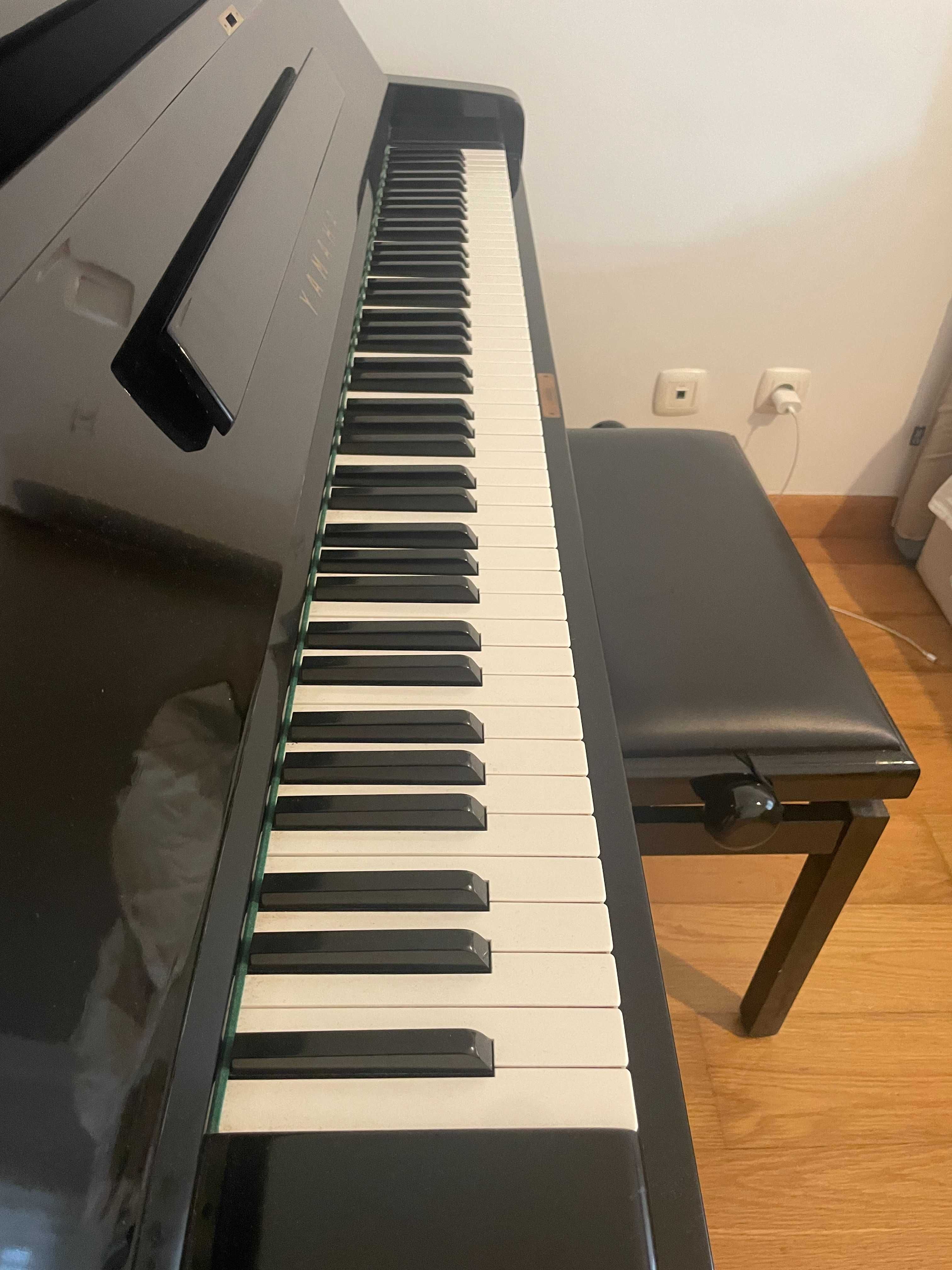 Piano Yamaha U3 Japonês – Excelente som, afinado e pronto a tocar"