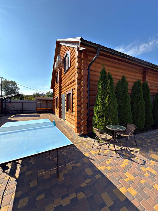 Будинок для відпочинку , баня з віниками, альтанка, мангал, басейн.