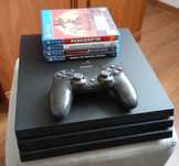 PlayStation 4 PRO + pad + gry