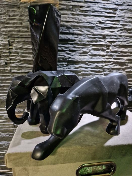 Czarny, słoń, pantera , wazon zestaw nowe