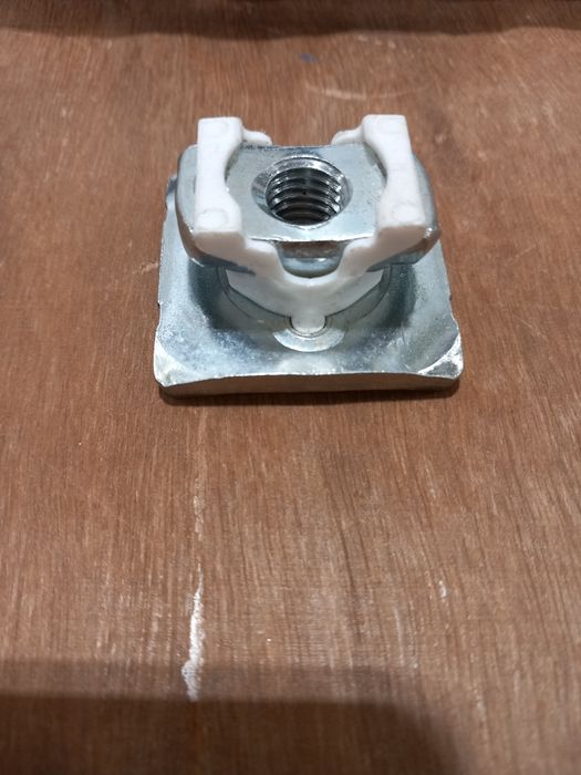 Uchwyt pręta gwintowanego HILTI MQA-B M12