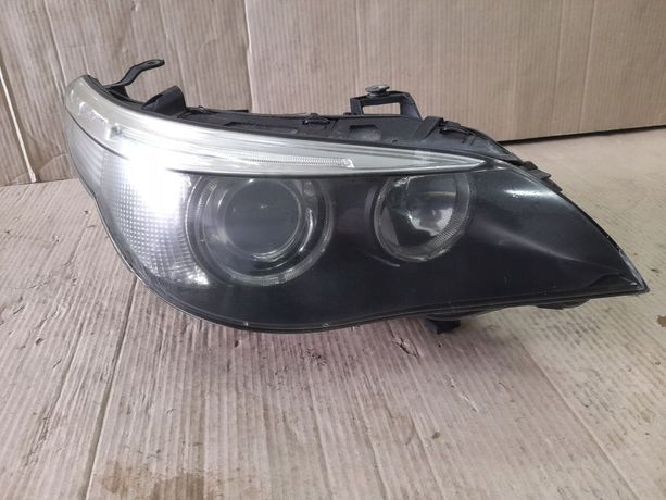 BMW 5 E60 E61 03-06 XENON LAMPA PRAWA PRZÓD