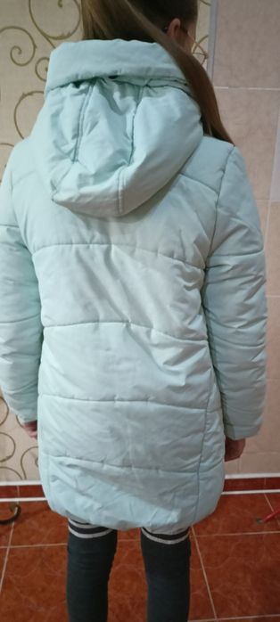 Зимняя куртка на девочку 10-11 лет