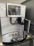 Кавомашина НОВИЙ МОЛОЧНІК Delonghi Perfecta Grapfic 5600