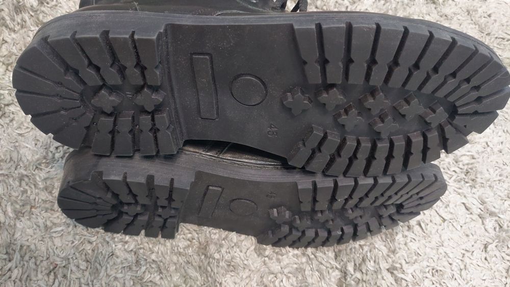 Берці 45р кожа осінь