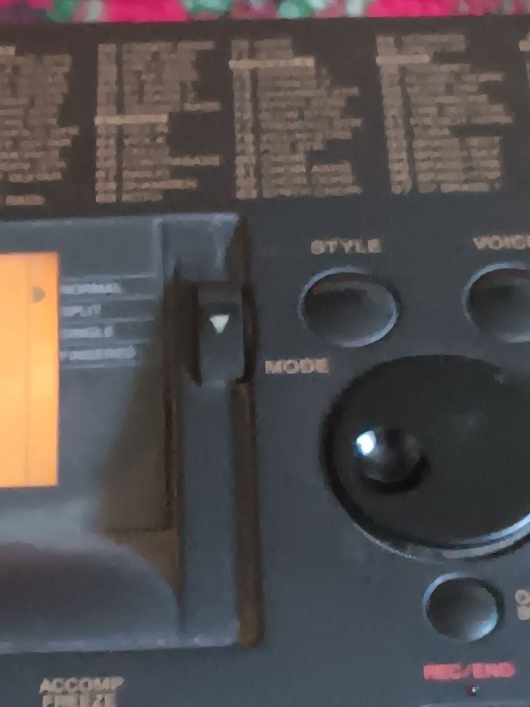 Keyboard yamaha psr 520