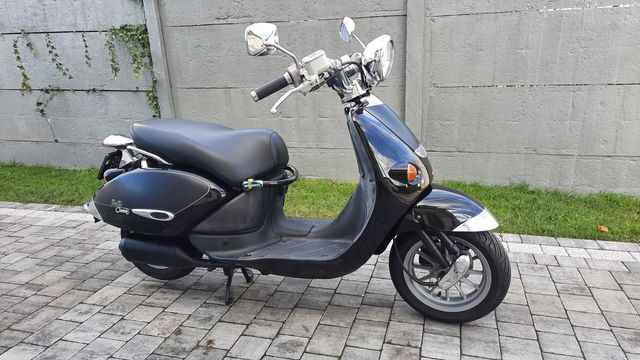 Aprilia Mojito Custom Vespa 50ccm 2T 2006rok Transport