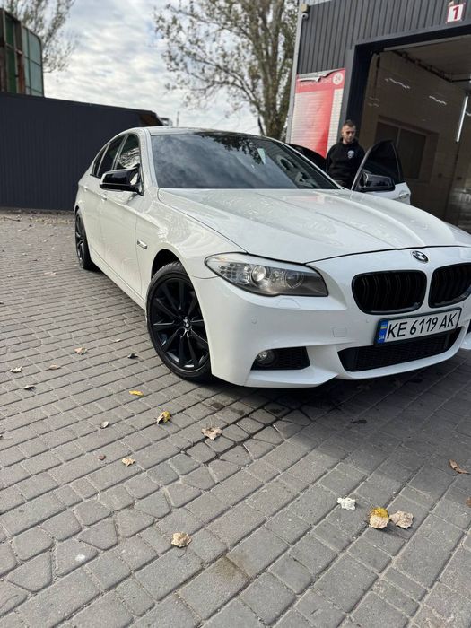 Продаж BMW f10 в гарному  стані .