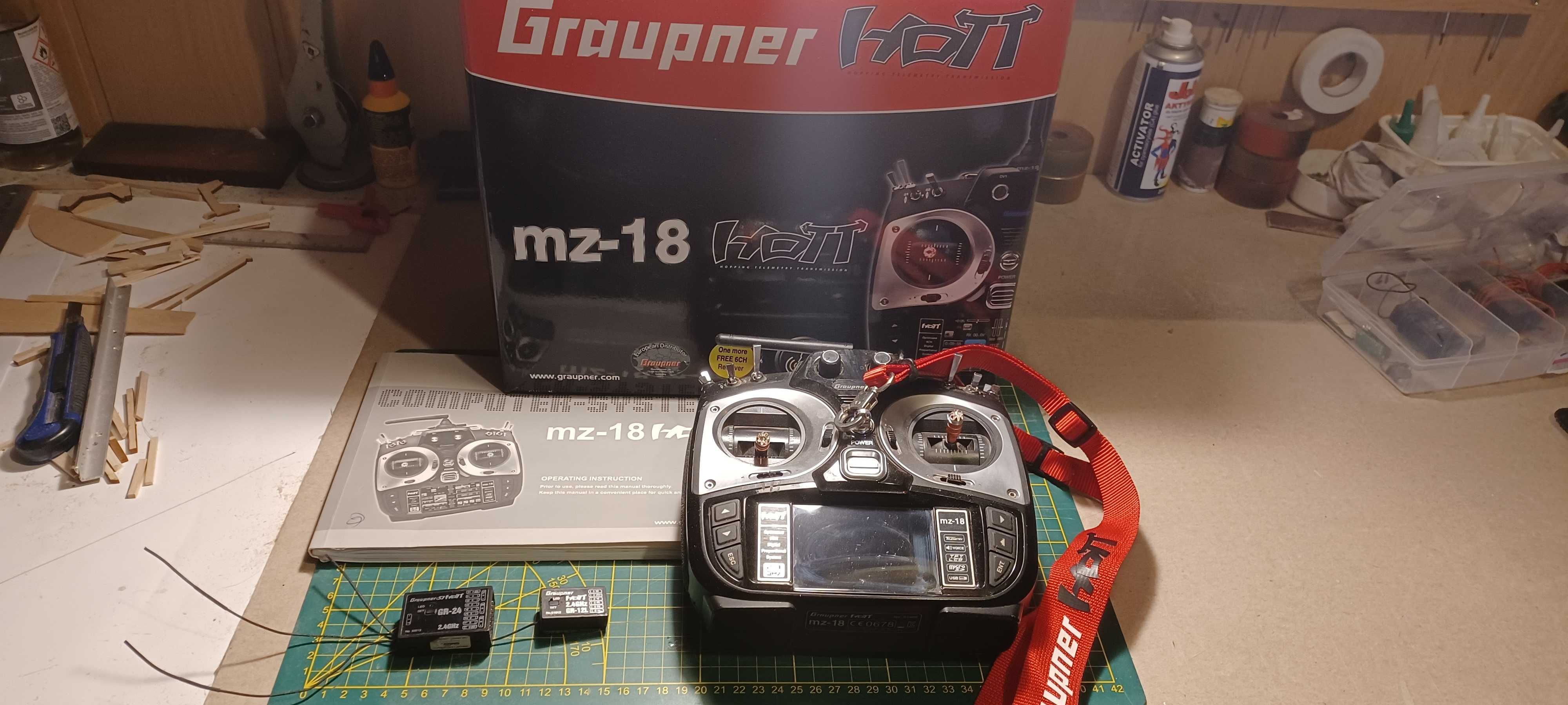 Aparatura modelarska GRAUPNER MZ 18 Hott