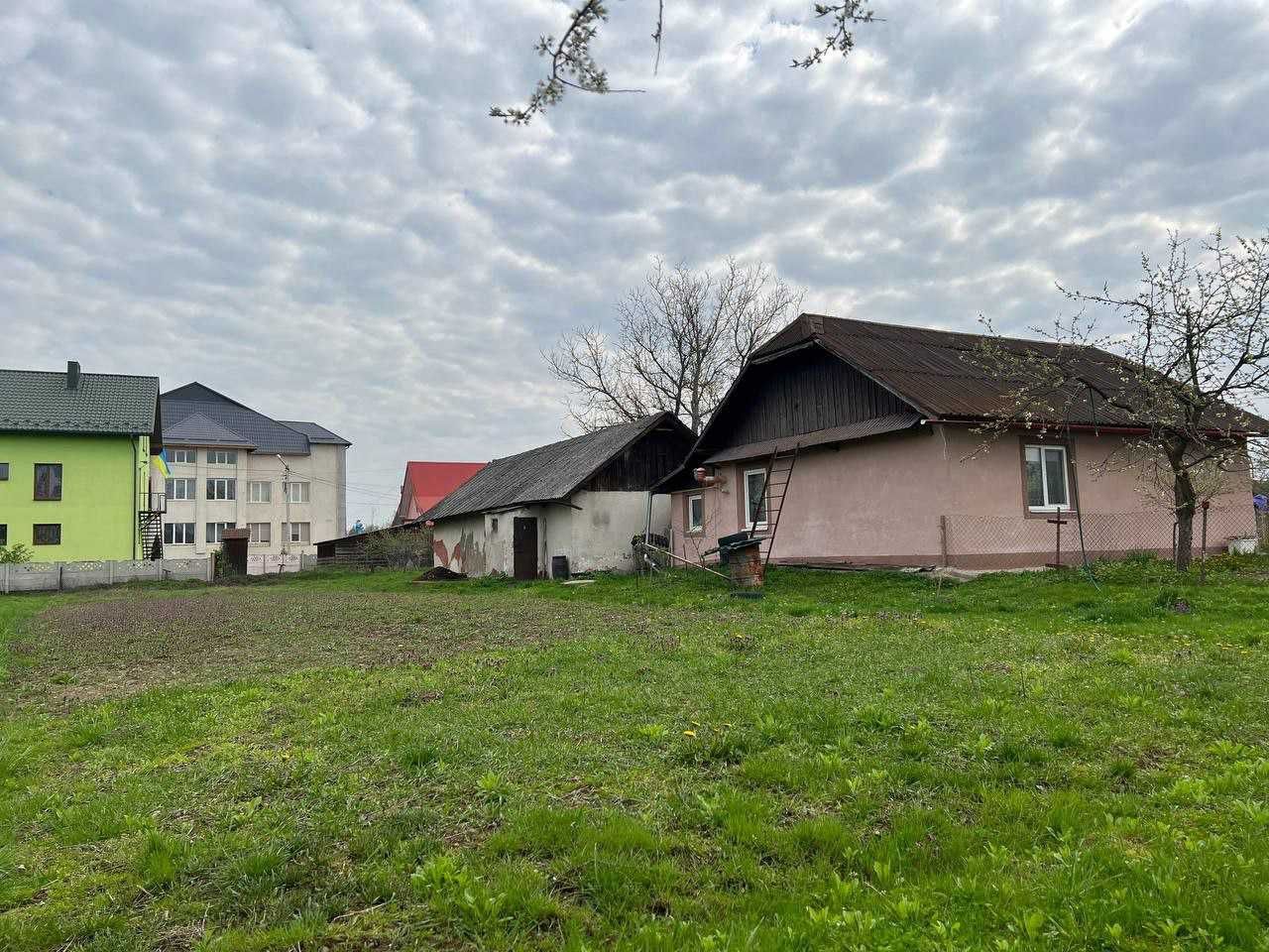 Продається будинок у селі Березівка біля Івано-Франківська