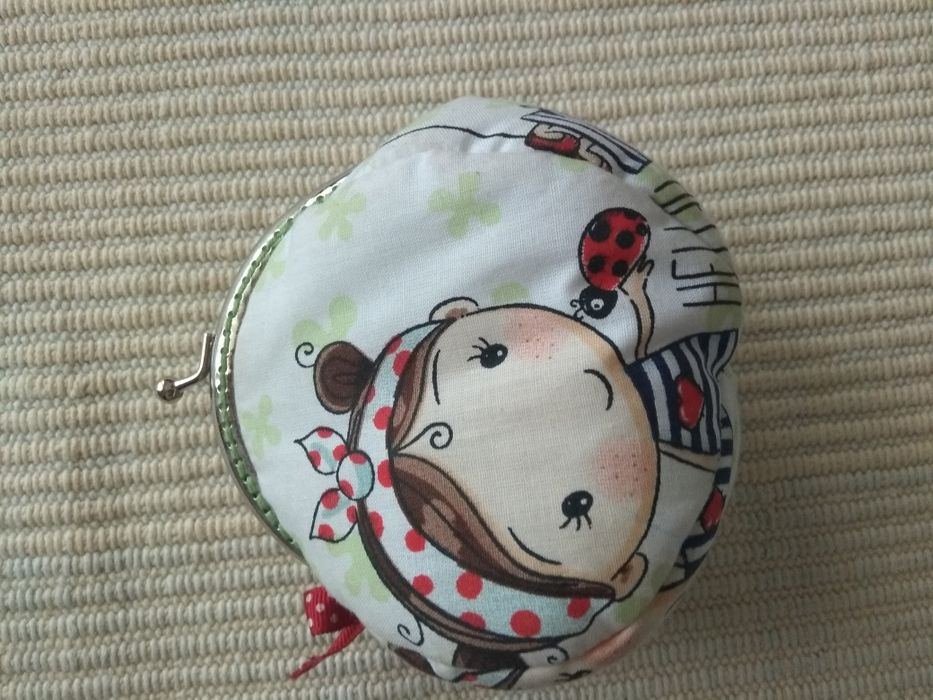 Carteira porta moedas tecido com fecho da avó.