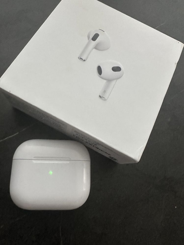 Apple airpods 3 навушники