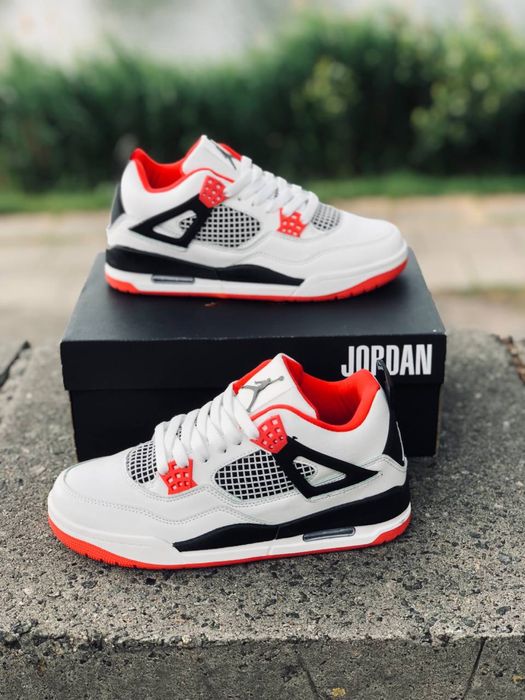 Кроссовки Nike Air Retro Jordan 4 red-white кроссовки Джордан 4
