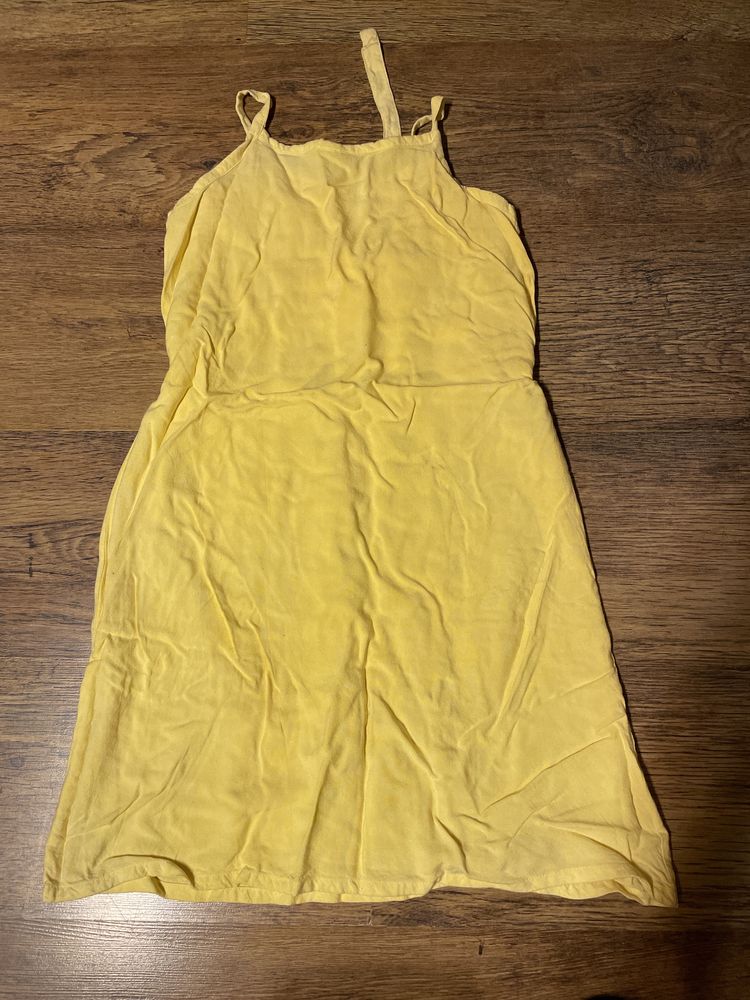 Żółta bawełniana sukienka 122