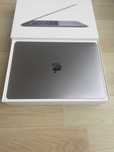 MacBook Pro 13'' i5 8GB 256GB Touch Bar Touch ID