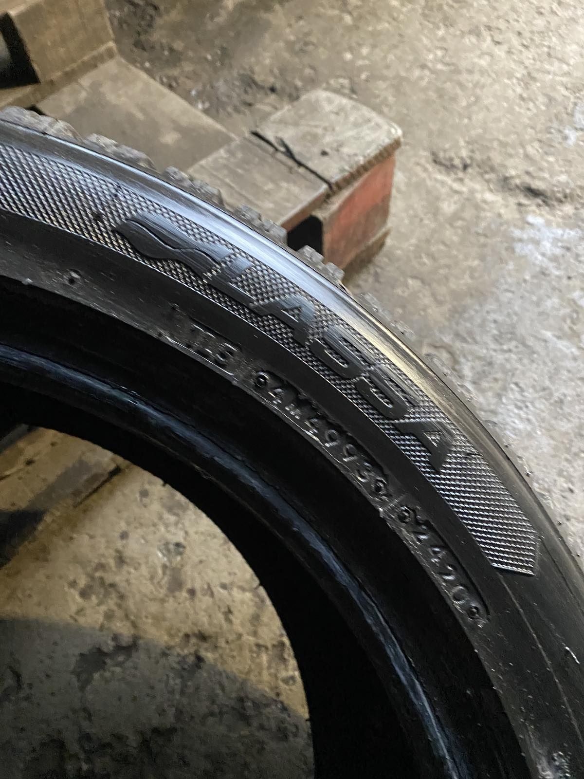 215.50.17 Lassa 1шт зима БУ склад шины резина из Европы 50 R17