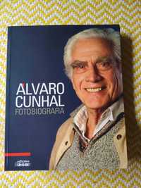 ÁLVARO CUNHAL - Fotobiografia