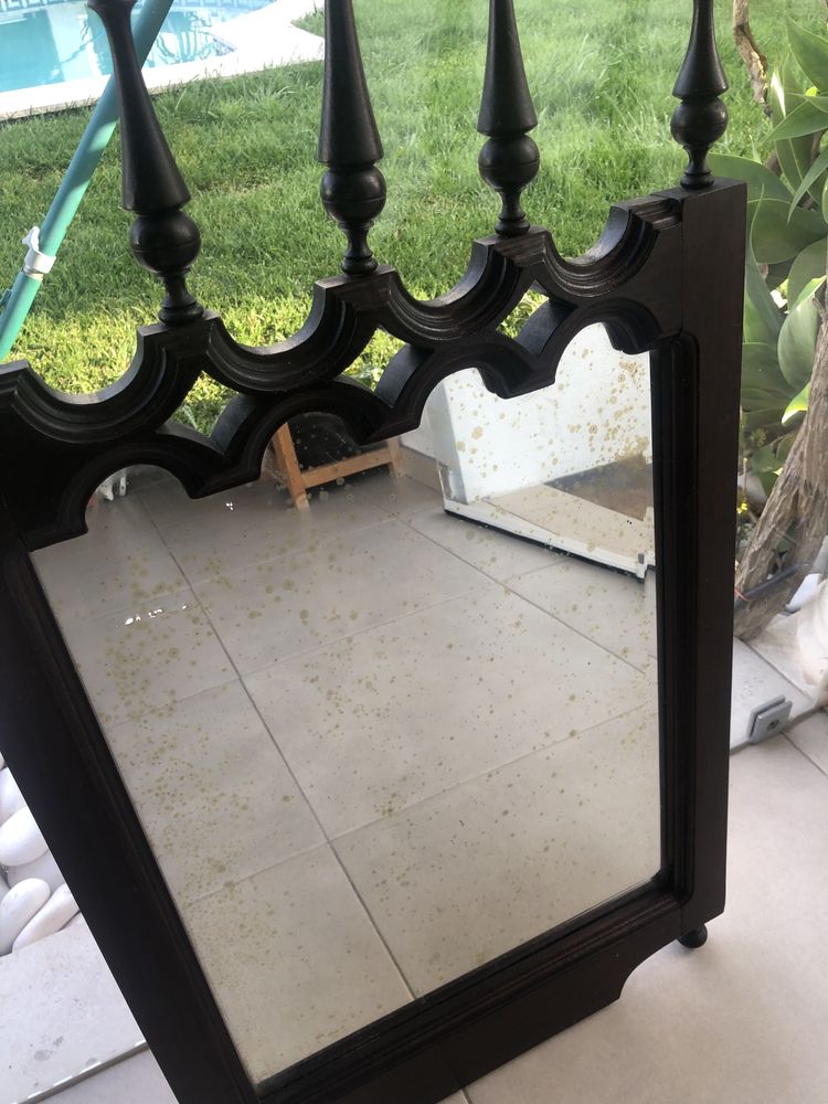 Moldura com espelho antiga
