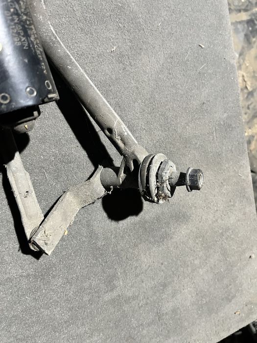 Mechanizm przednich wycieraczek Peugeot 206 silniczek