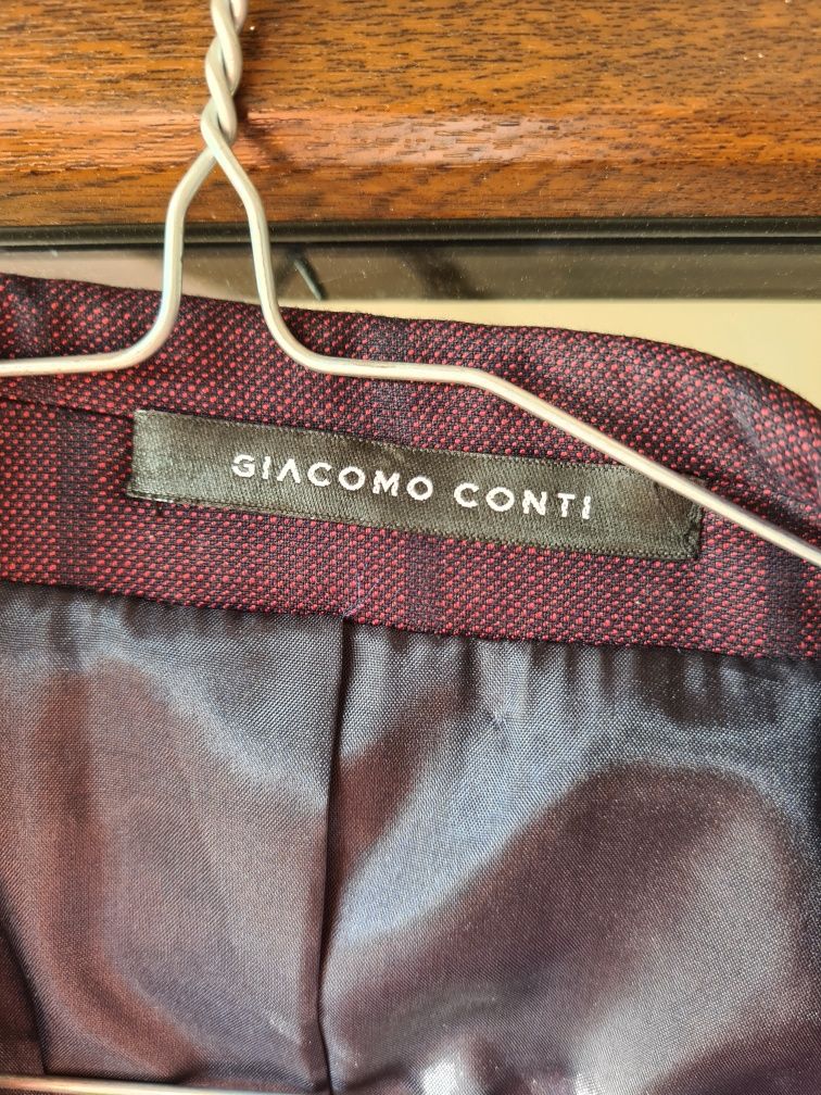 Garnitur Giacomo Conti