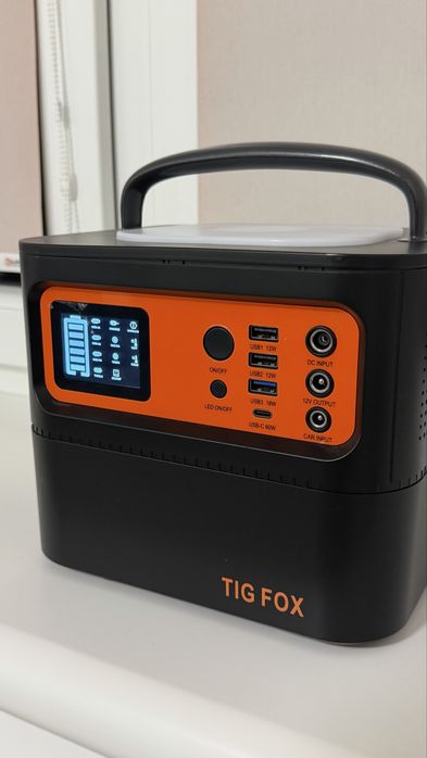 Портативна зарядна станція TIG FOX T500