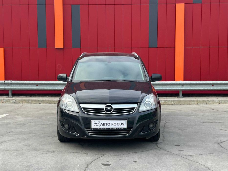 В продажі Opel Zafira 2012 року Можливий обмін/розстрочка