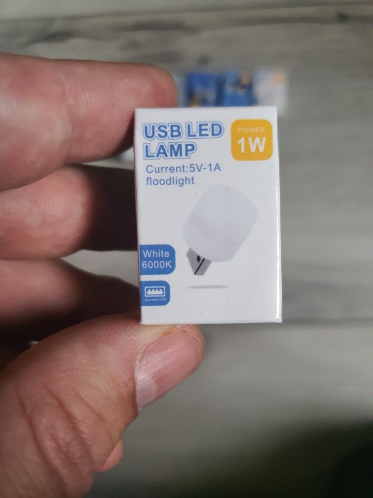 Лампочка Led usb від пауэрбанка