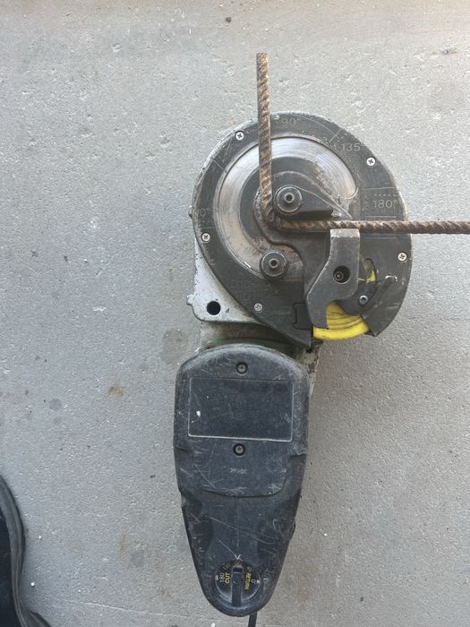 Wynajem giętarka do prętów zbrojeniowych HITACHI