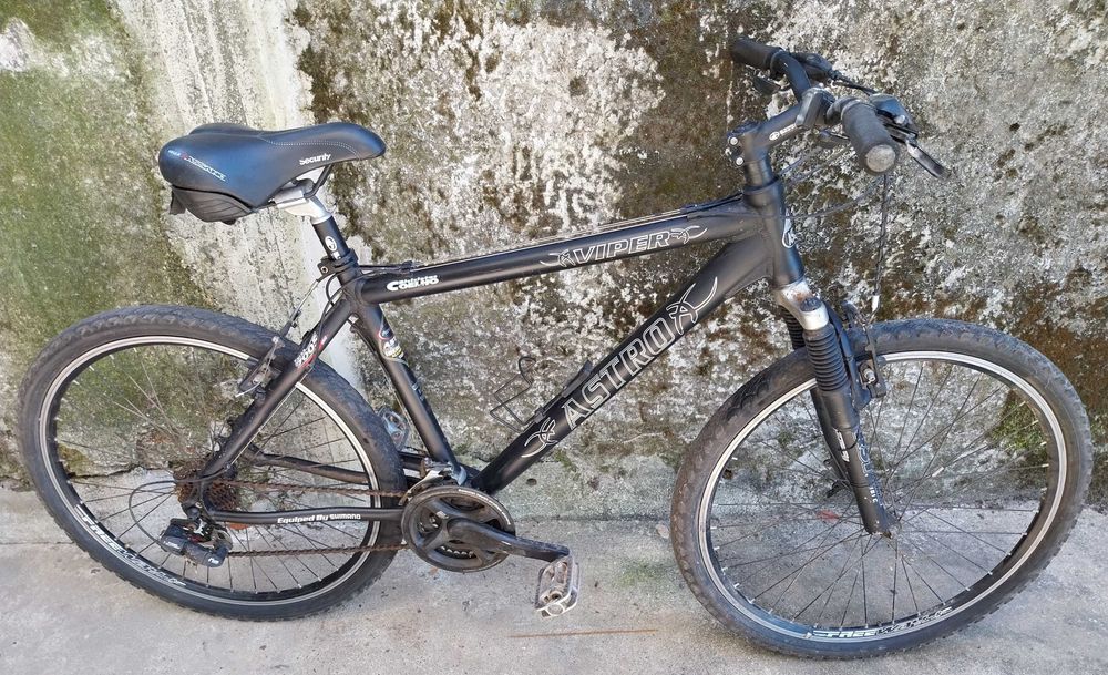 2 Bicicletas (Astro Viper e outra)