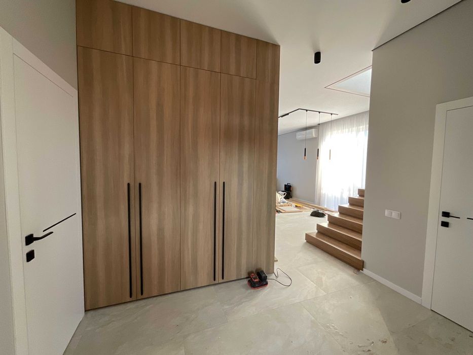 Будинок Нова Обухівська траса ремонт меблі