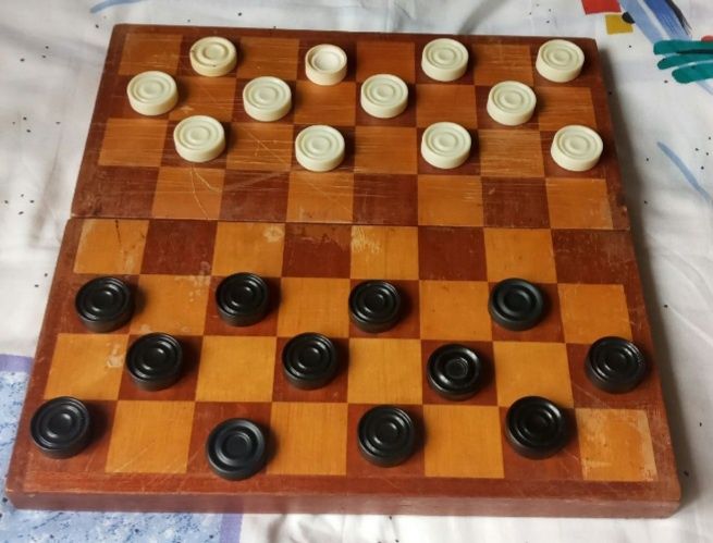 Шахматы и шашки : винтаж.
