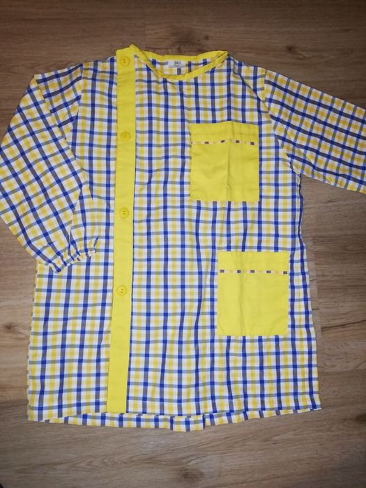 Bata de criança xadrez amarelo T-4 - novo
