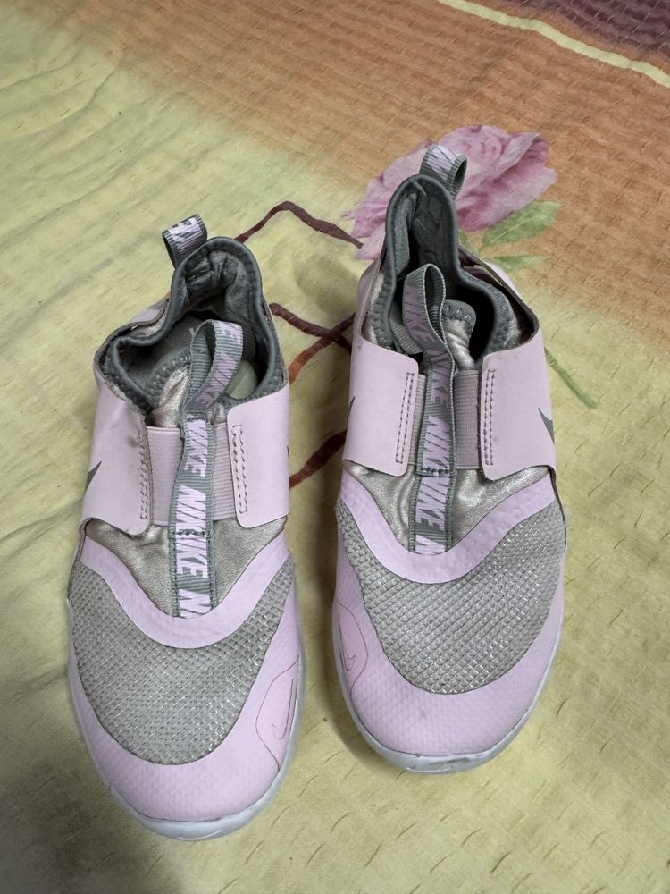Buty nike dziewczęce